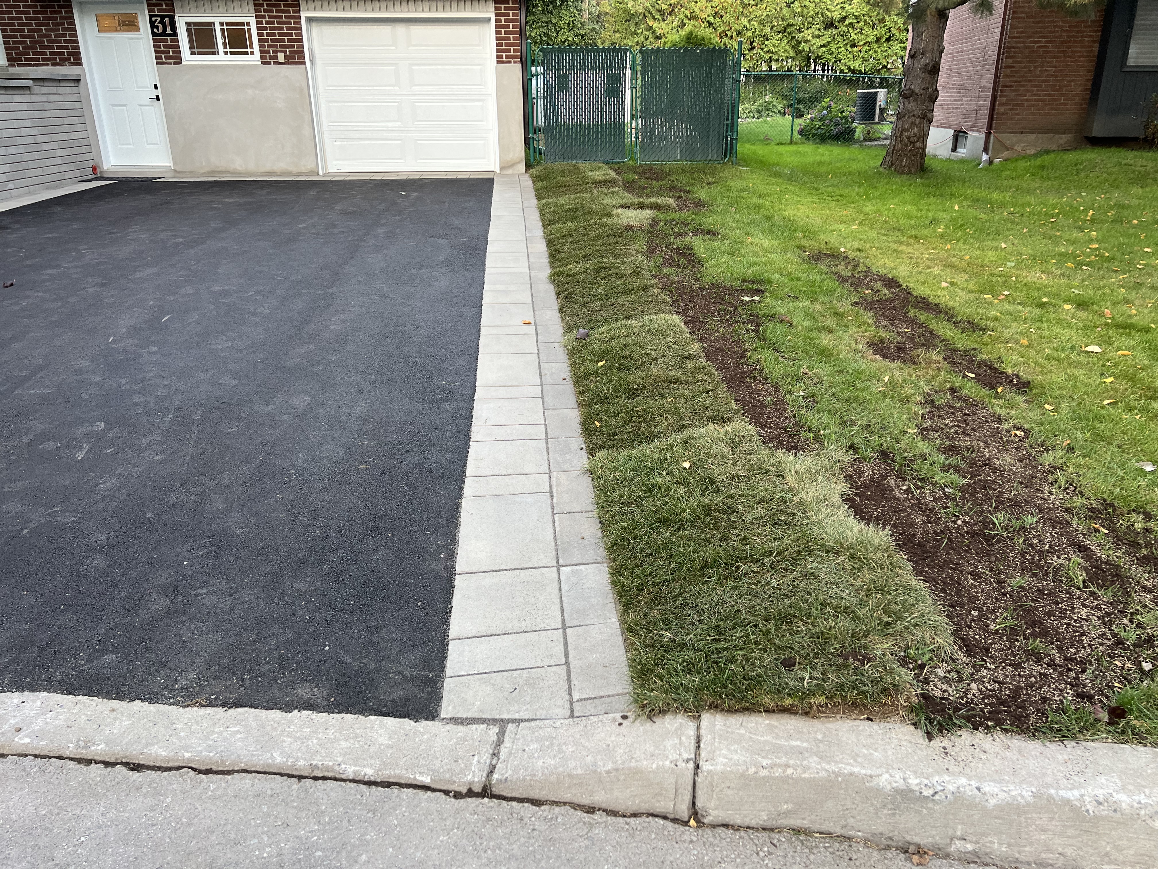 driveway border